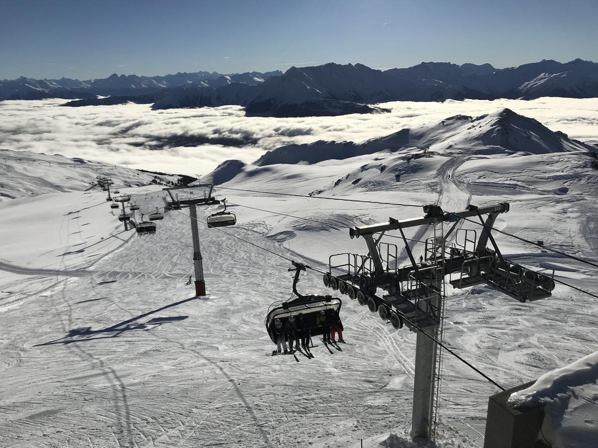 Ferienwohnung Laax Mit Traumblick, Grossem Balkon Und Terrasse Exterior photo