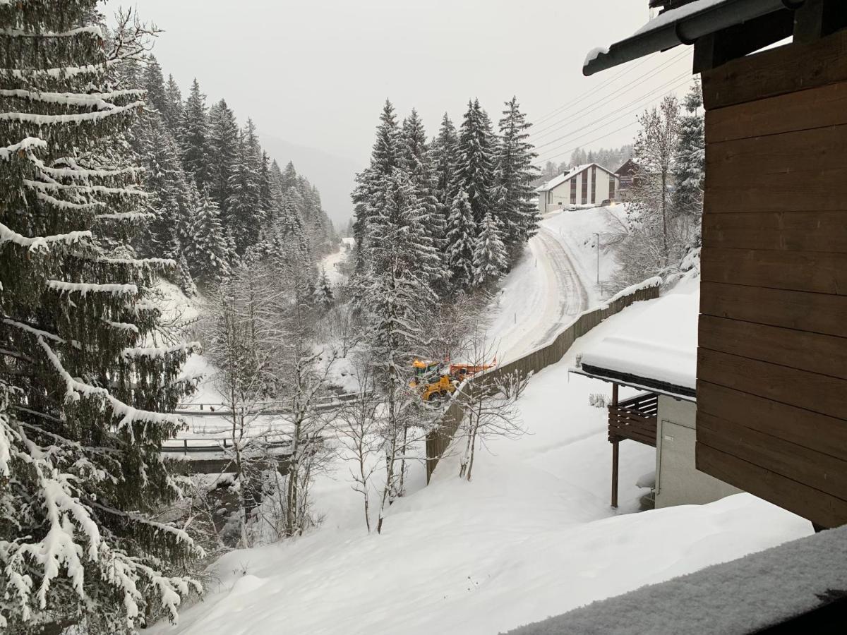 Ferienwohnung Laax Mit Traumblick, Grossem Balkon Und Terrasse Exterior photo